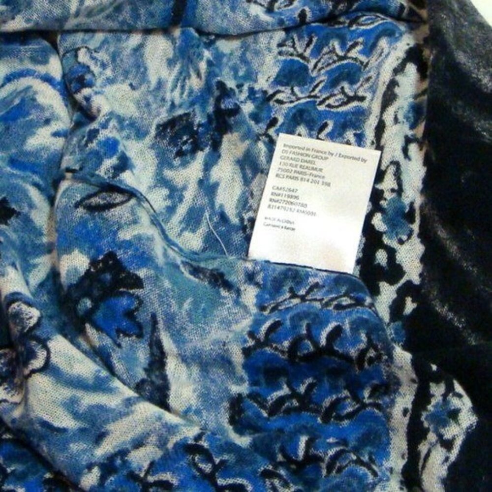 Gerard Darel Paris Blue Floral Knit Pullover Sweater - Picture 6 of 6